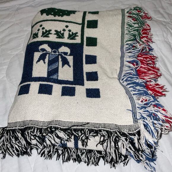 VTG VINTAGE COMING HOME CHRISTMAS SANTA CLAUS AFGHAN THROW TAPESTRY 48x60 - Picture 8 of 8